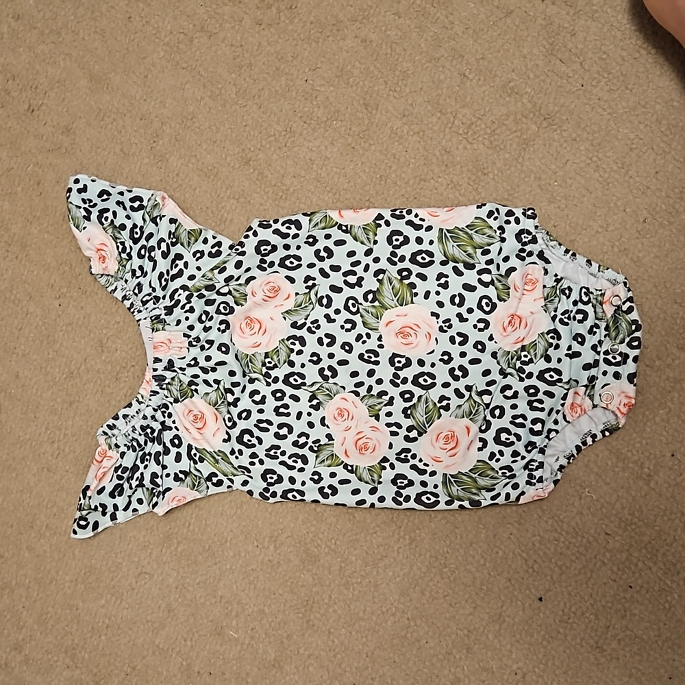Leopardbaby Boutique onesie
